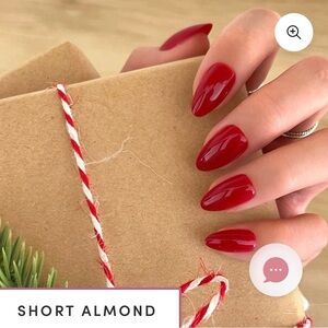 Glamnetic Short Almond Press-On Nails in Classic Red